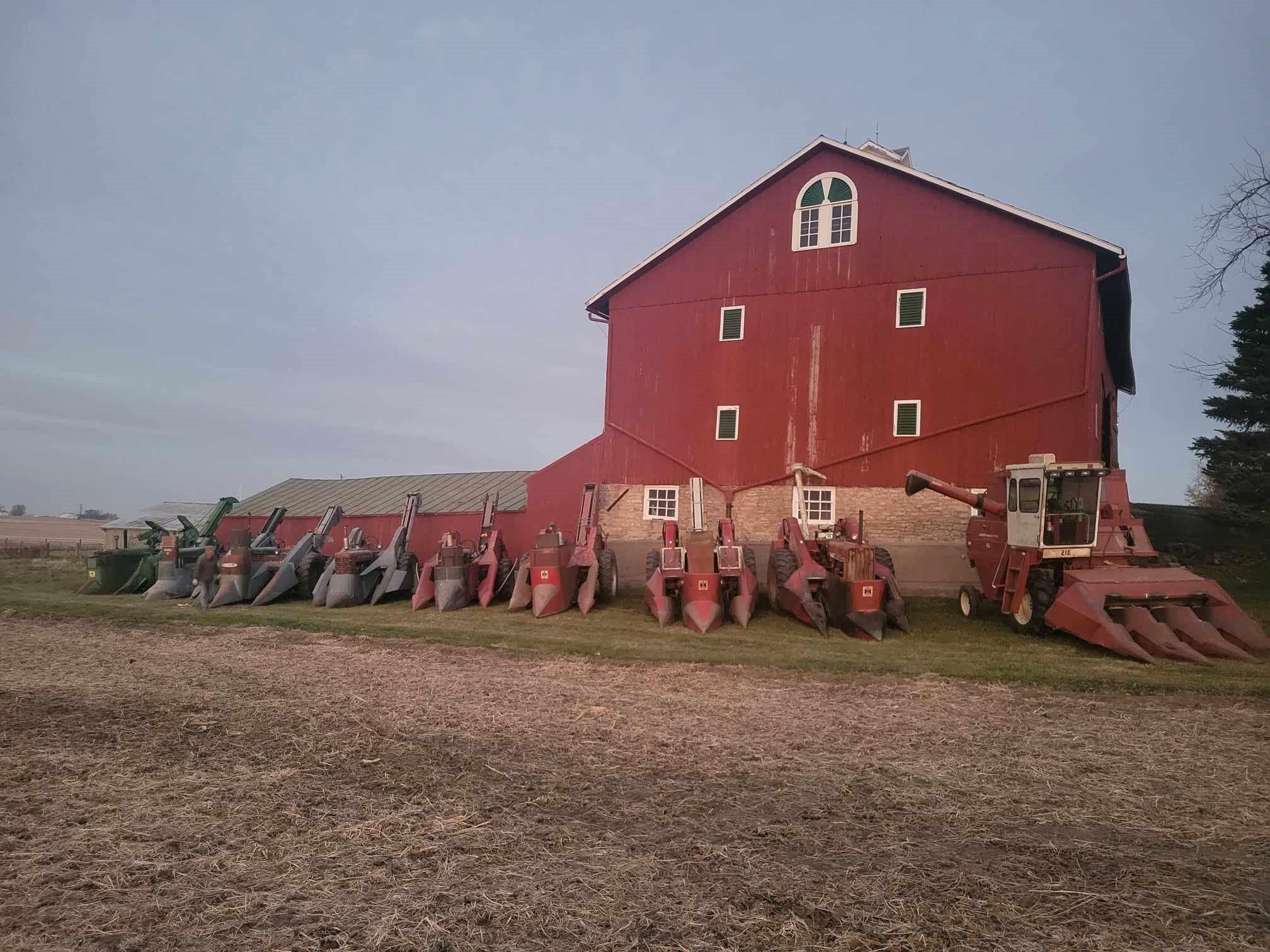 Picture of corn harvest equipment.